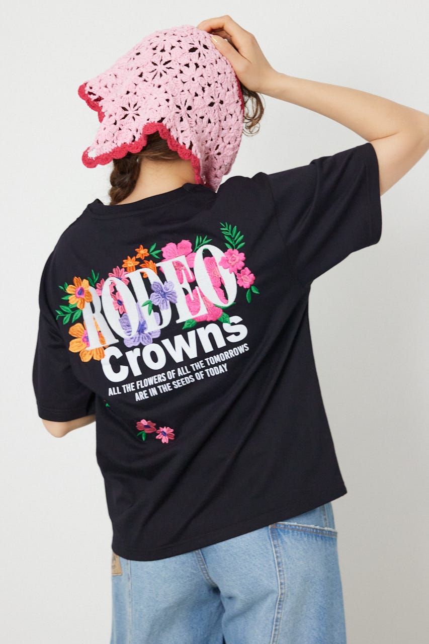 Flower Bloom Embroidery Tシャツ BLK S