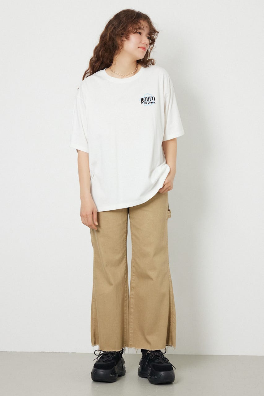 Flower Bloom Embroidery Tシャツ O/WHT S