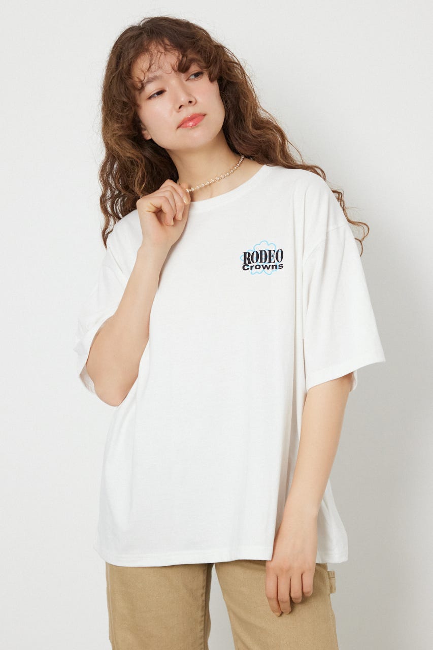 Flower Bloom Embroidery Tシャツ O/WHT S