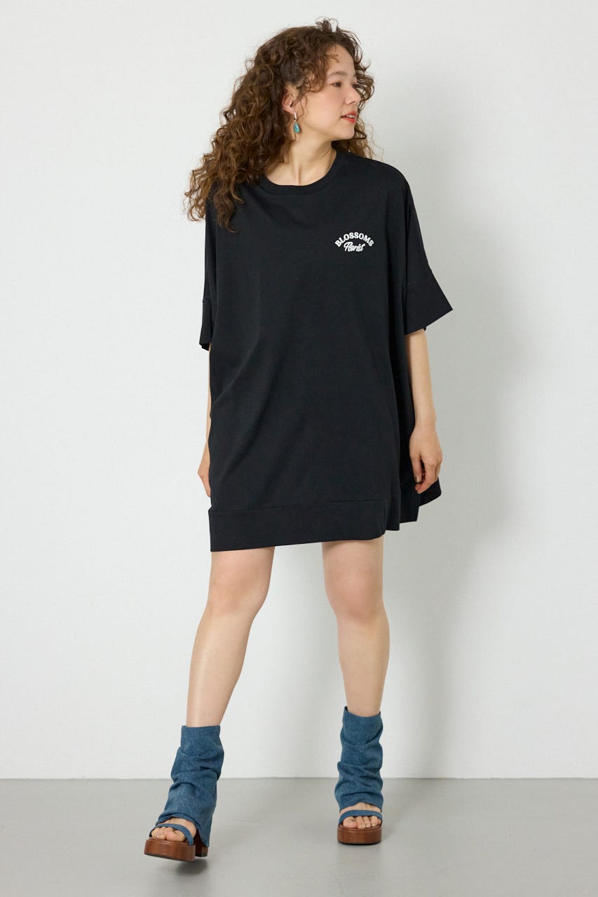 EMBROIDERY FLOWERSワンピース BLK FREE