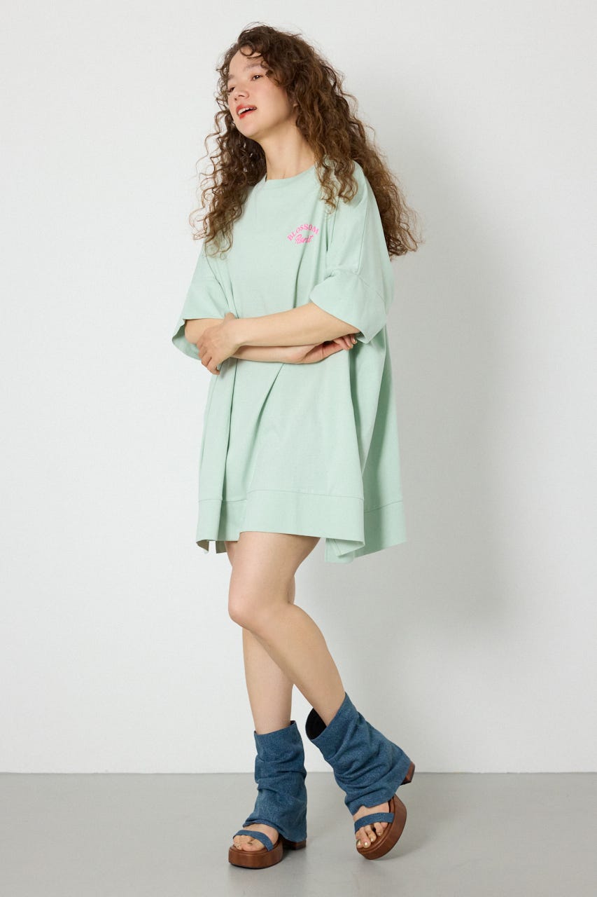 EMBROIDERY FLOWERSワンピース L/BLU FREE