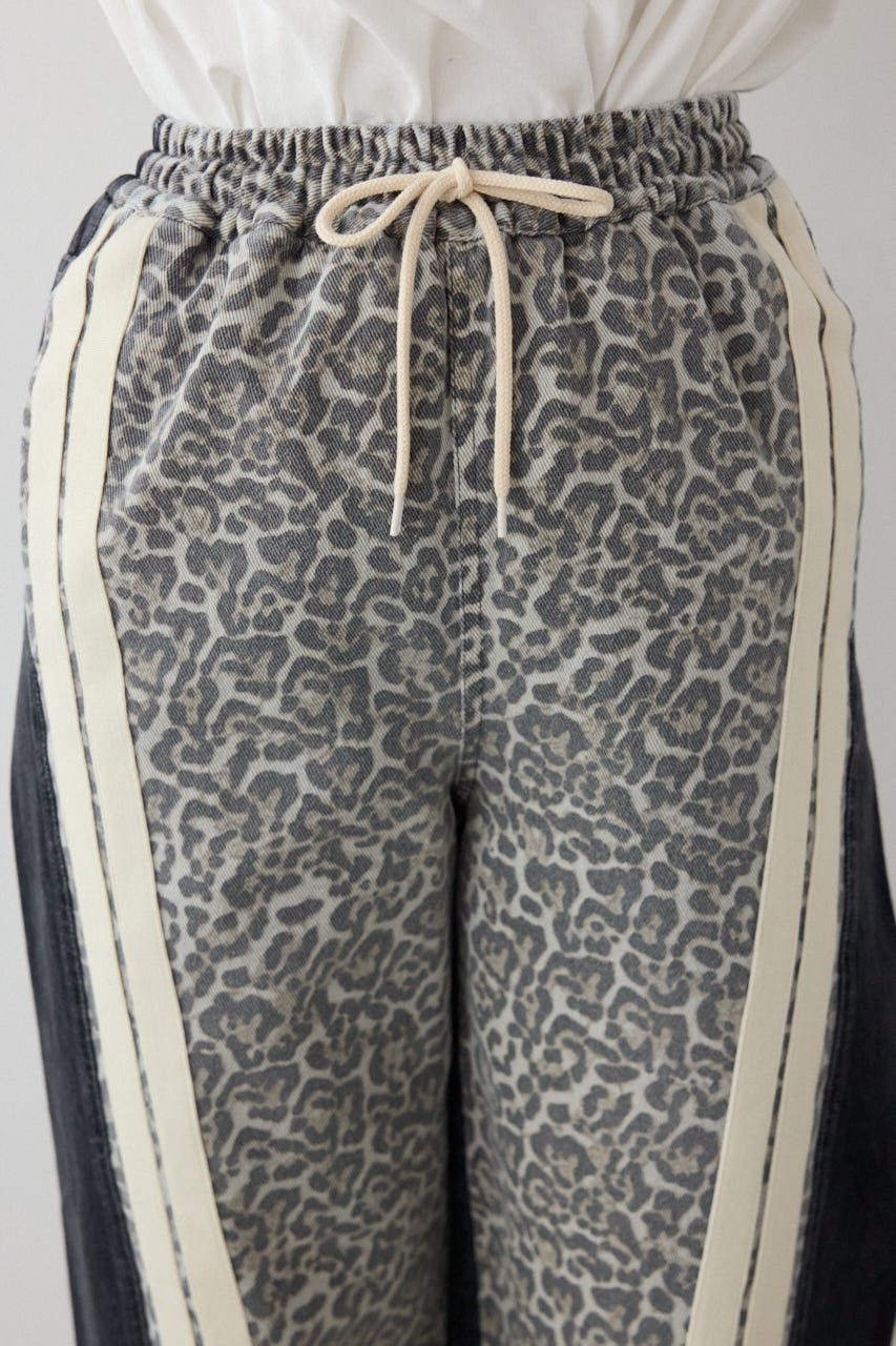 【SS先行アイテム】アソートパターン切り替えラインデニム 柄BRN M