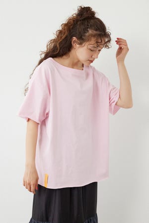 ピグメントルーズオフショルTシャツ