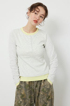 フェイクレイヤードヘンリーネックトップス