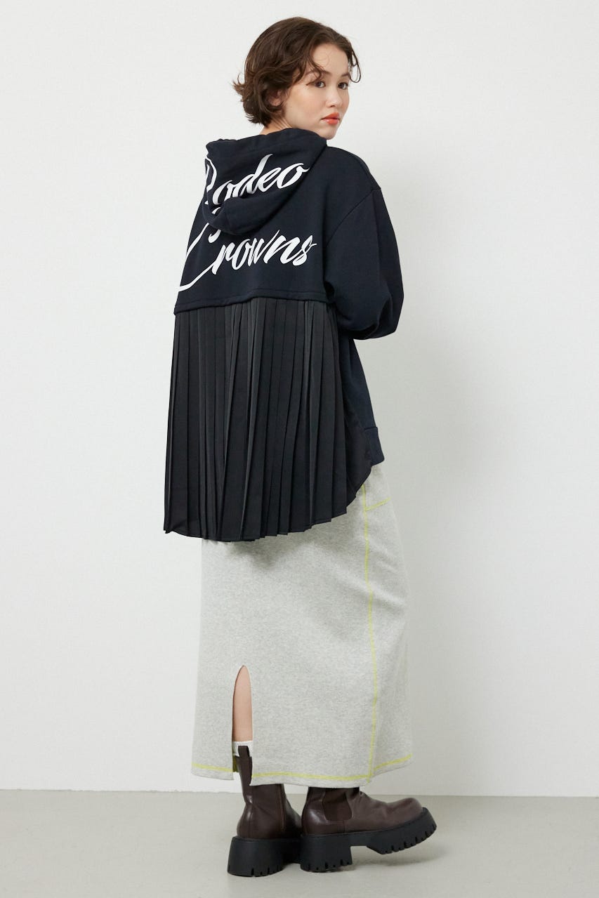 バックプリーツロゴパーカー BLK FREE