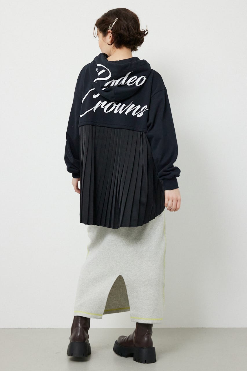 バックプリーツロゴパーカー BLK FREE