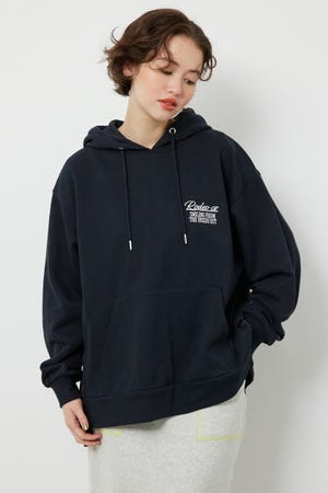 バックプリーツロゴパーカー