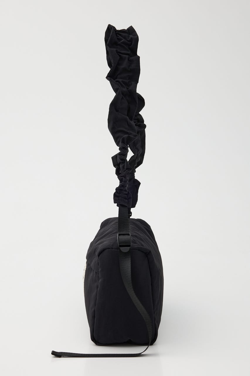 パフギャザーショルダー BLK FREE