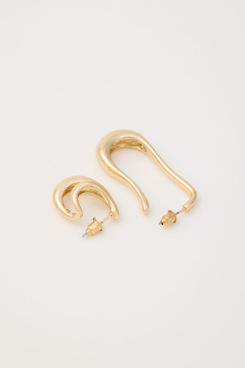 ディフォーメーションピアス GLD FREE