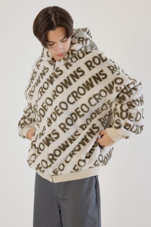 オールオーバーロゴファーブルゾン