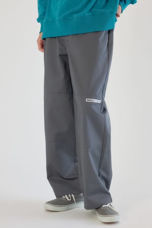 utilityダブルニーパンツ