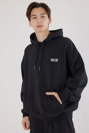 Blackletter フーディー