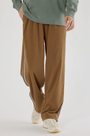 コーデュロイトラックパンツ