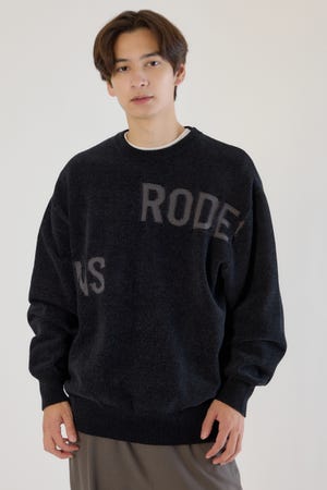 ランダムロゴモールニット