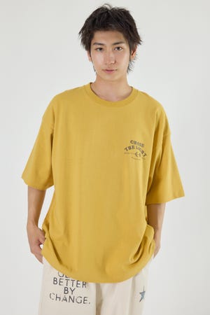 サークルフラワーTシャツ