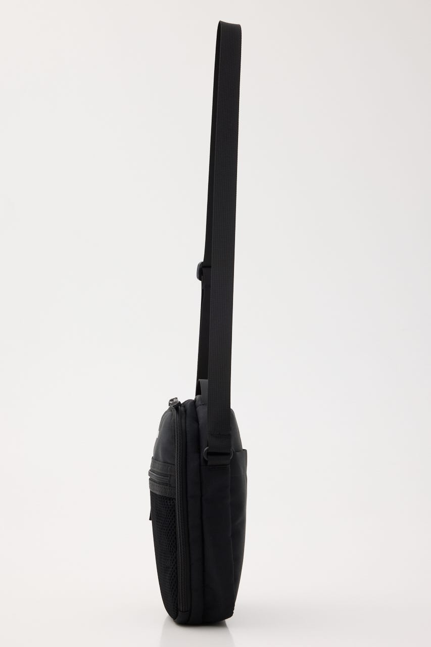 ロゴボックスショルダーバッグ BLK FREE