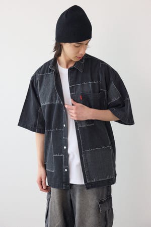 パッチパターンデニムシャツ
