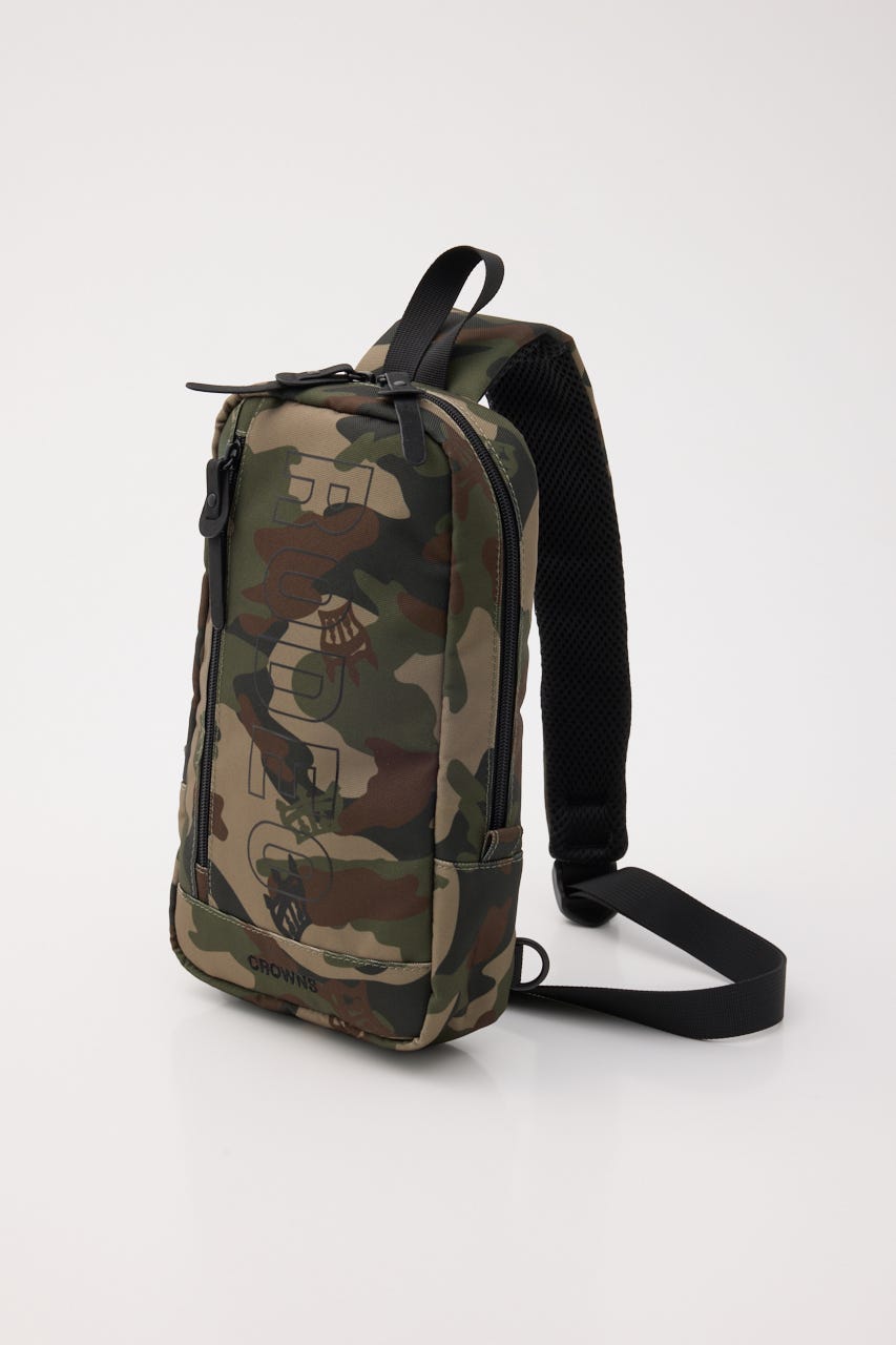 ロゴワンショルダーバッグ 迷彩 FREE