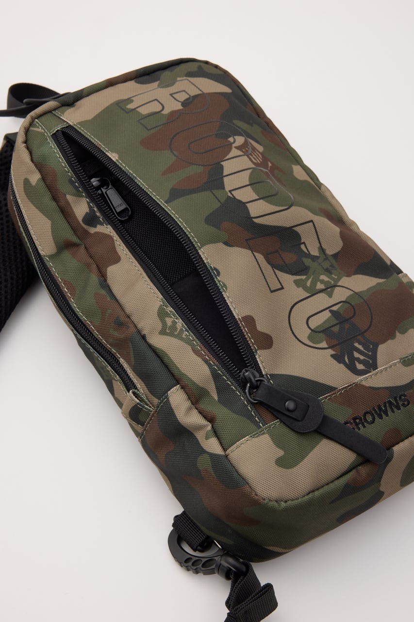 ロゴワンショルダーバッグ 迷彩 FREE