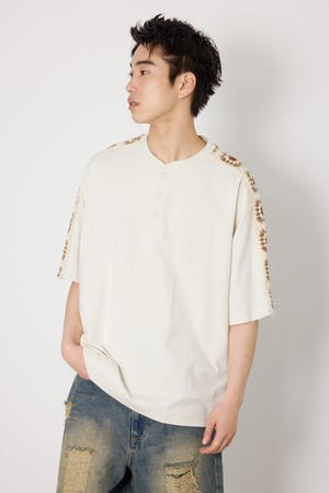 クロシェラインヘンリーTシャツ