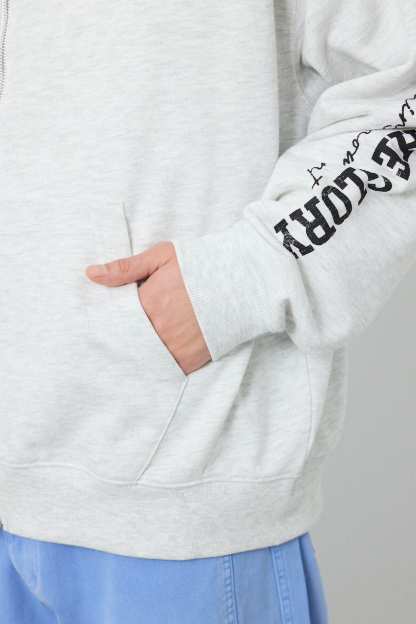 タイポグラフィーZIPパーカー L/T.GRY M