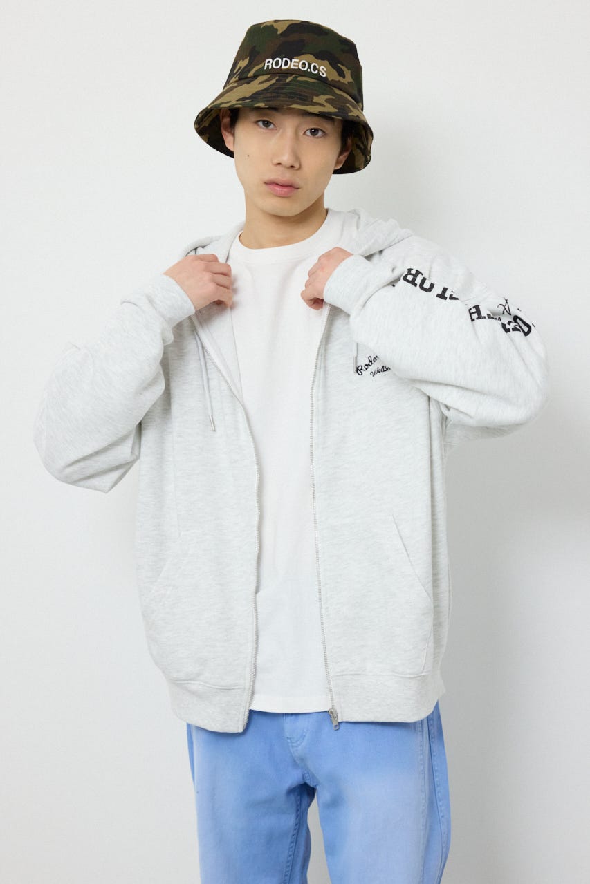 タイポグラフィーZIPパーカー L/T.GRY M