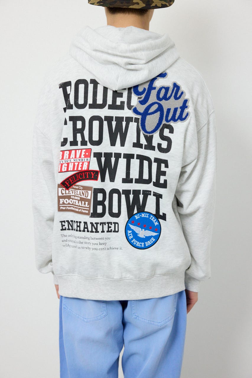 タイポグラフィーZIPパーカー L/T.GRY M