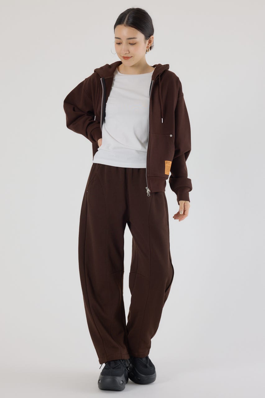 【UNISEX】SHARE バレルスウェットパンツ BRN M