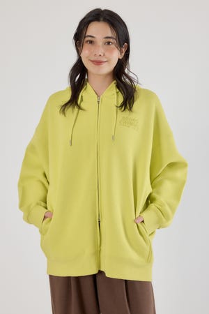 【UNISEX】エンボスBIG ZIPパーカー