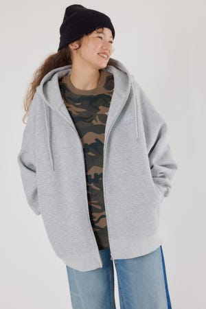 【UNISEX】エンボスBIG ZIPパーカー