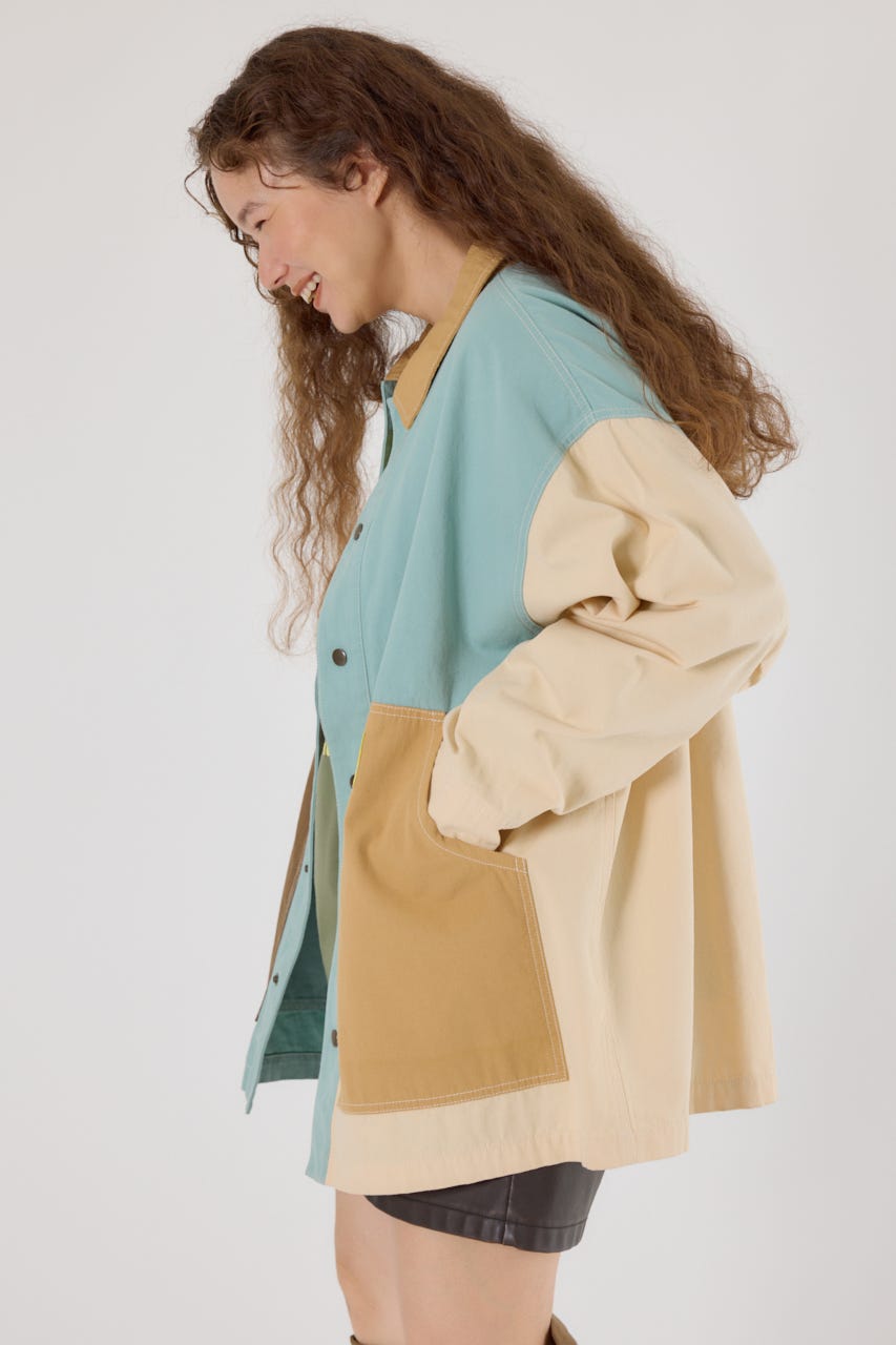 【UNISEX】アクティブジャケット 柄WHT FREE