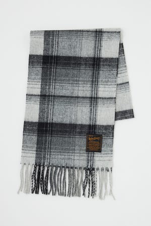 チェックマフラー