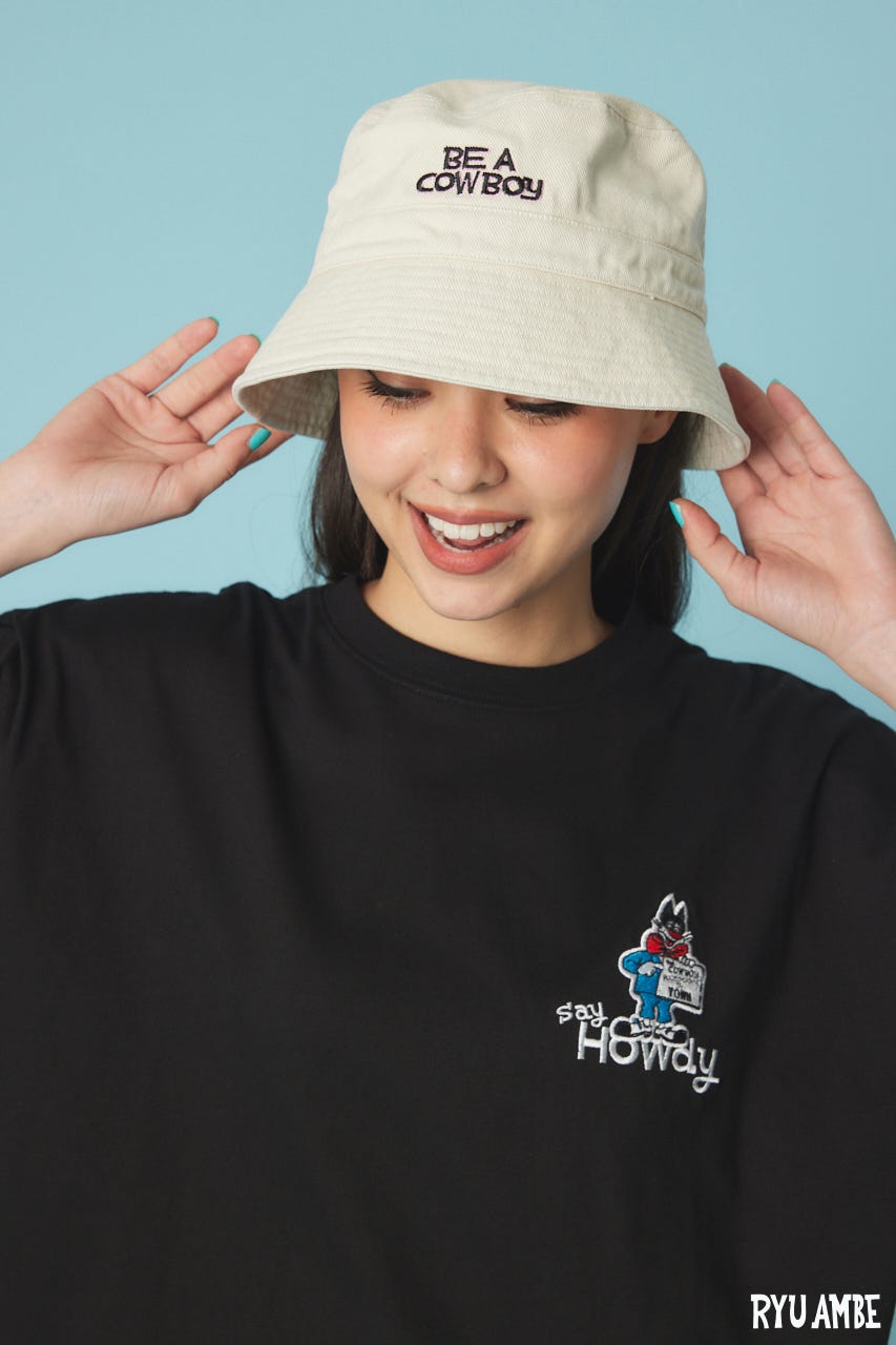 【UNISEX】(Ryu Ambe) バケットハット O/WHT FREE