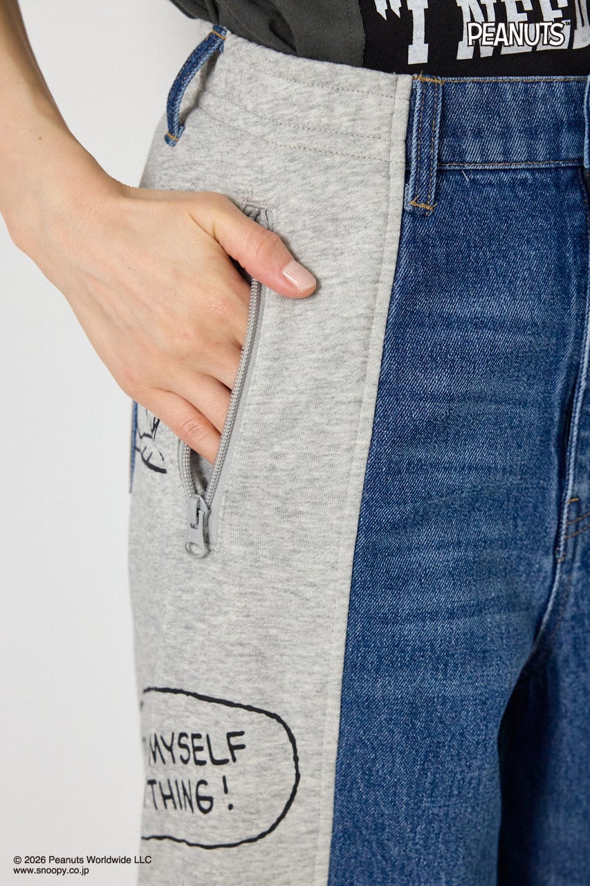 【UNISEX】(PEANUTS)スウェットドッキング リメイクデニム 柄BLU M