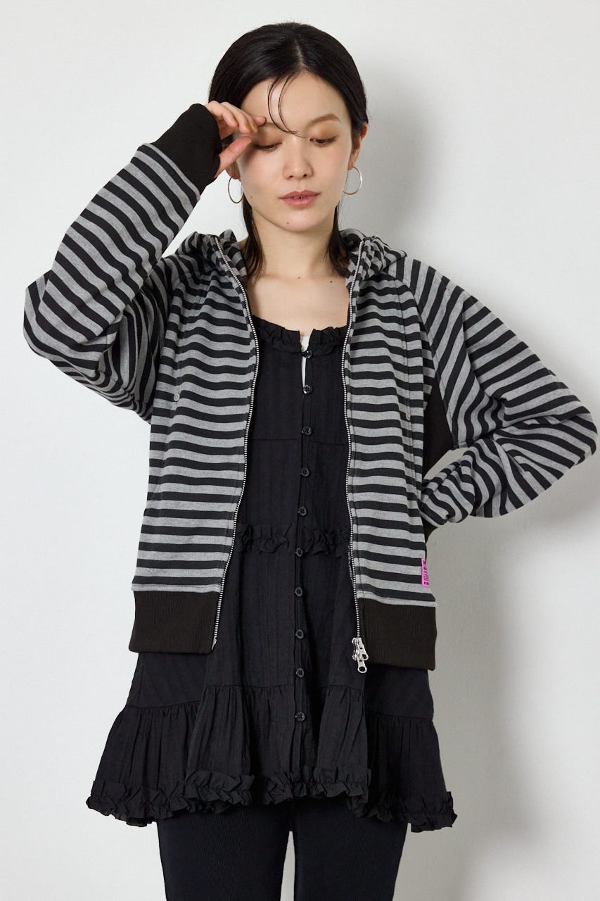 (UNISEX)【AW先行予約アイテム】SHARE パターンスタンドネックジップパーカー 柄BLK M