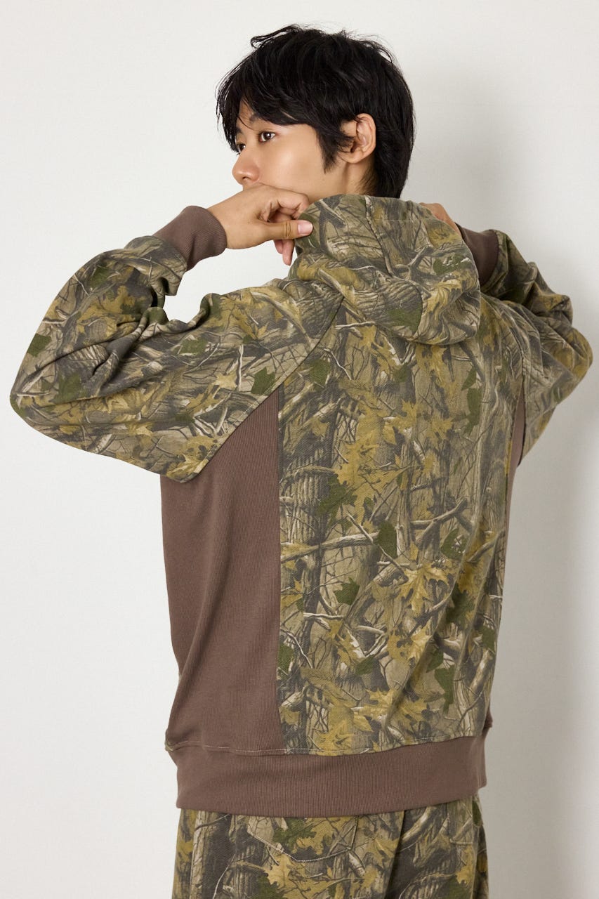 (UNISEX)SHARE パターンスタンドネックジップパーカー 迷彩 M