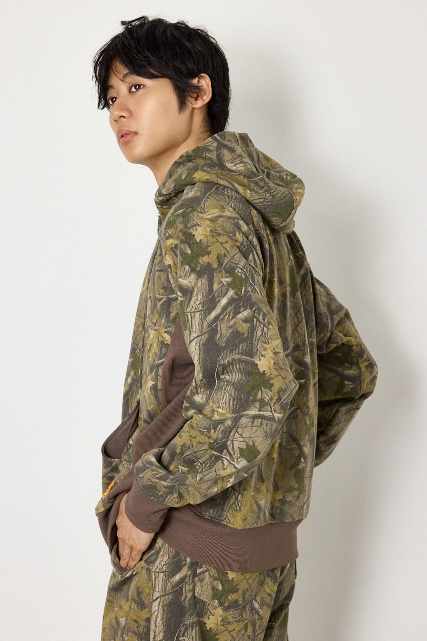 (UNISEX)SHARE パターンスタンドネックジップパーカー 迷彩 M
