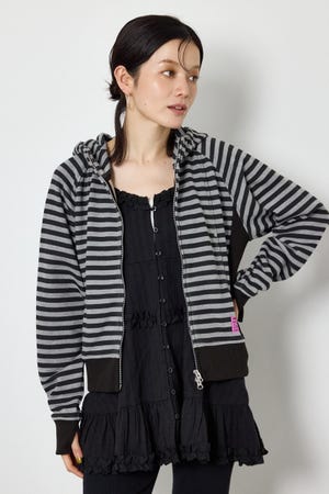 (UNISEX)【AW先行予約アイテム】SHARE パターンスタンドネックジップパーカー
