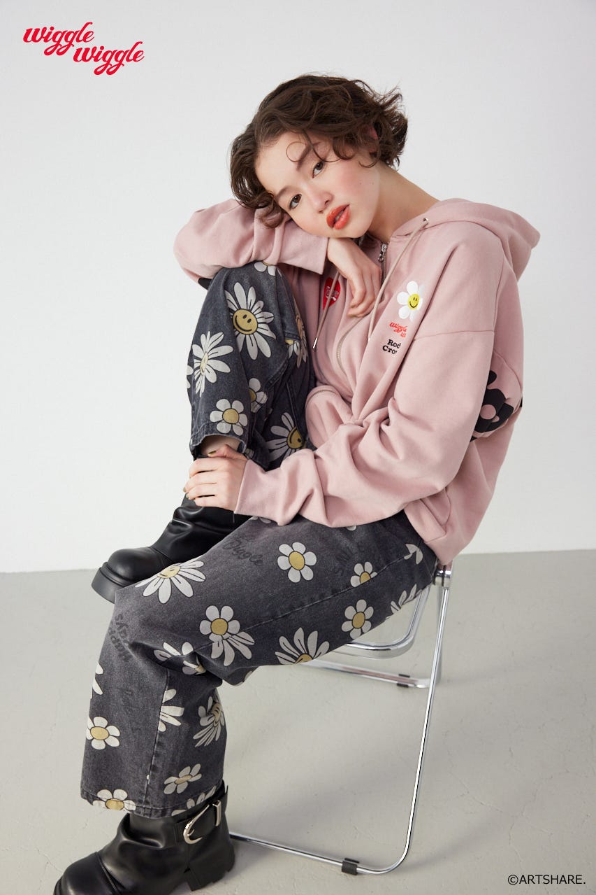 【UNISEX】(wiggle wiggle)パターンDENIMパンツ 柄BLK M