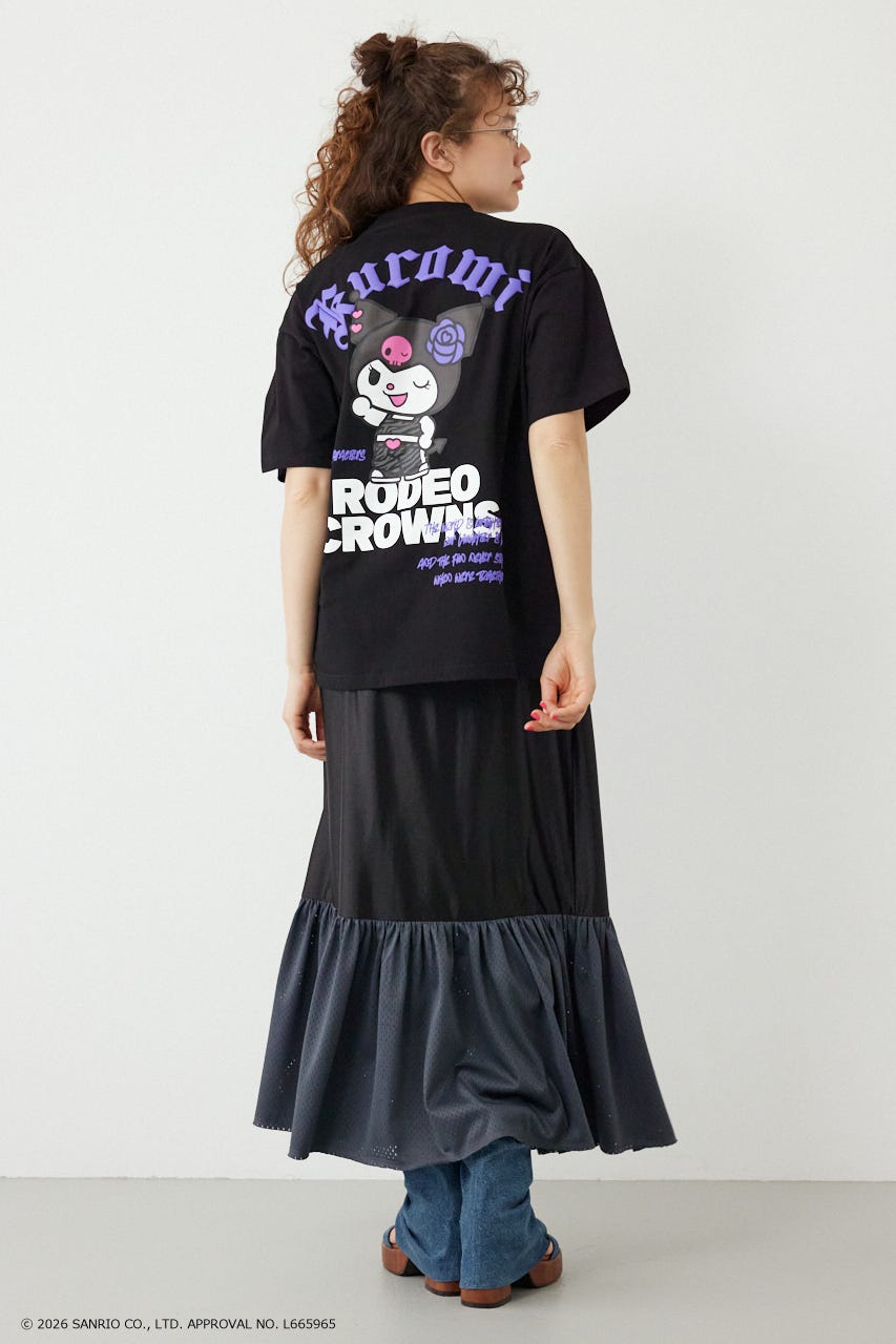 【UNISEX】(サンリオキャラクターズ) パターンモチーフTシャツ BLK M