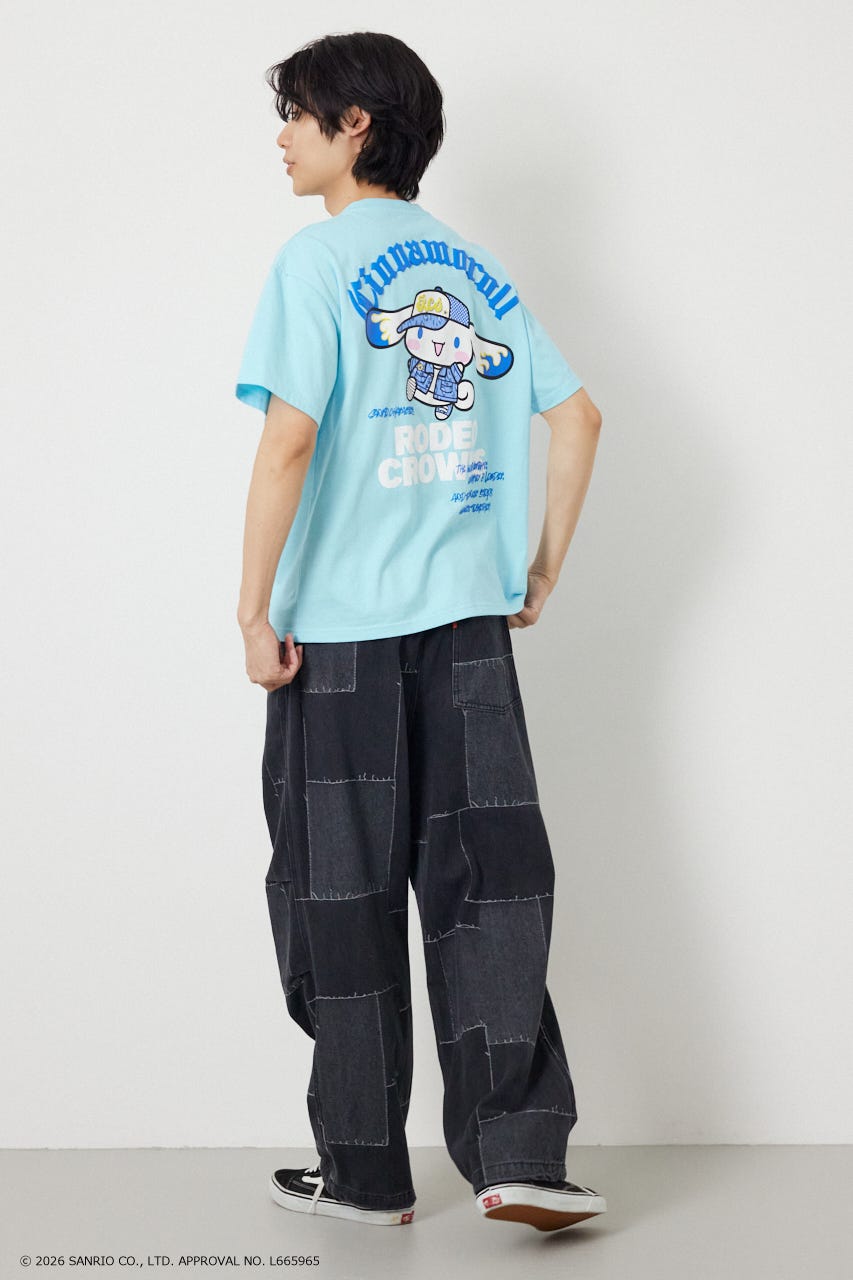 【UNISEX】(サンリオキャラクターズ) パターンモチーフTシャツ L/BLU M