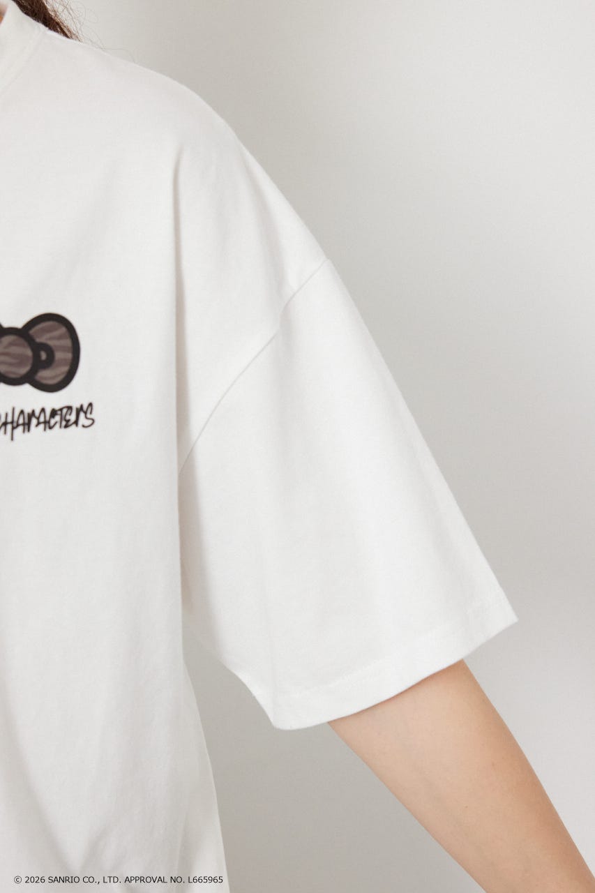 【UNISEX】(サンリオキャラクターズ) パターンモチーフTシャツ O/WHT M