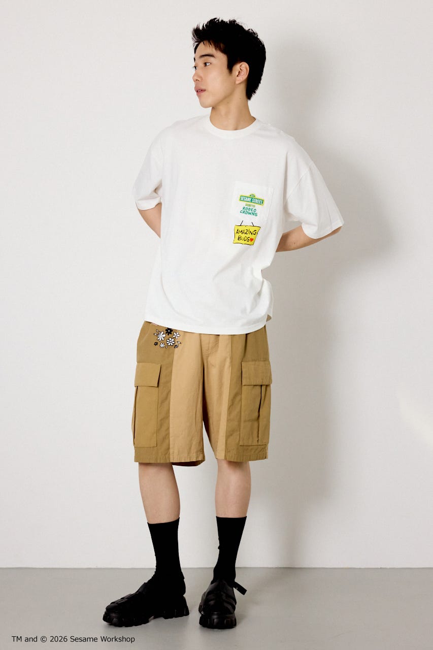 【UNISEX】(SESAME STREET) With RoddyTシャツ O/WHT L