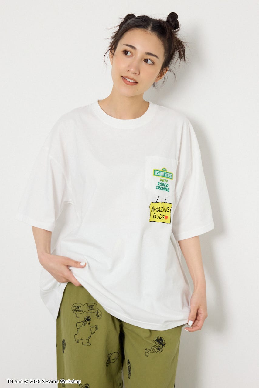 【UNISEX】(SESAME STREET) With RoddyTシャツ O/WHT L