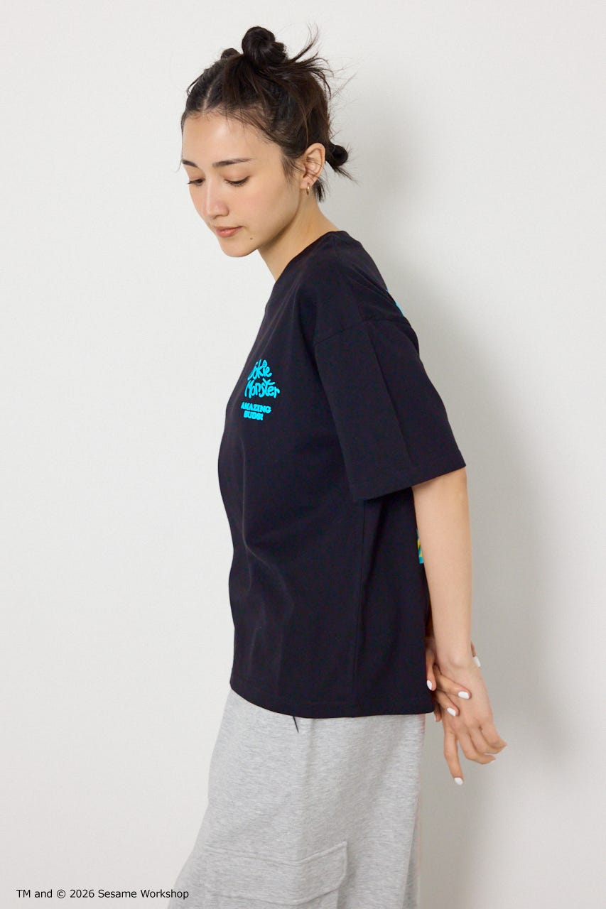 【UNISEX】(SESAME STREET) アソートキャラTシャツ BLK M
