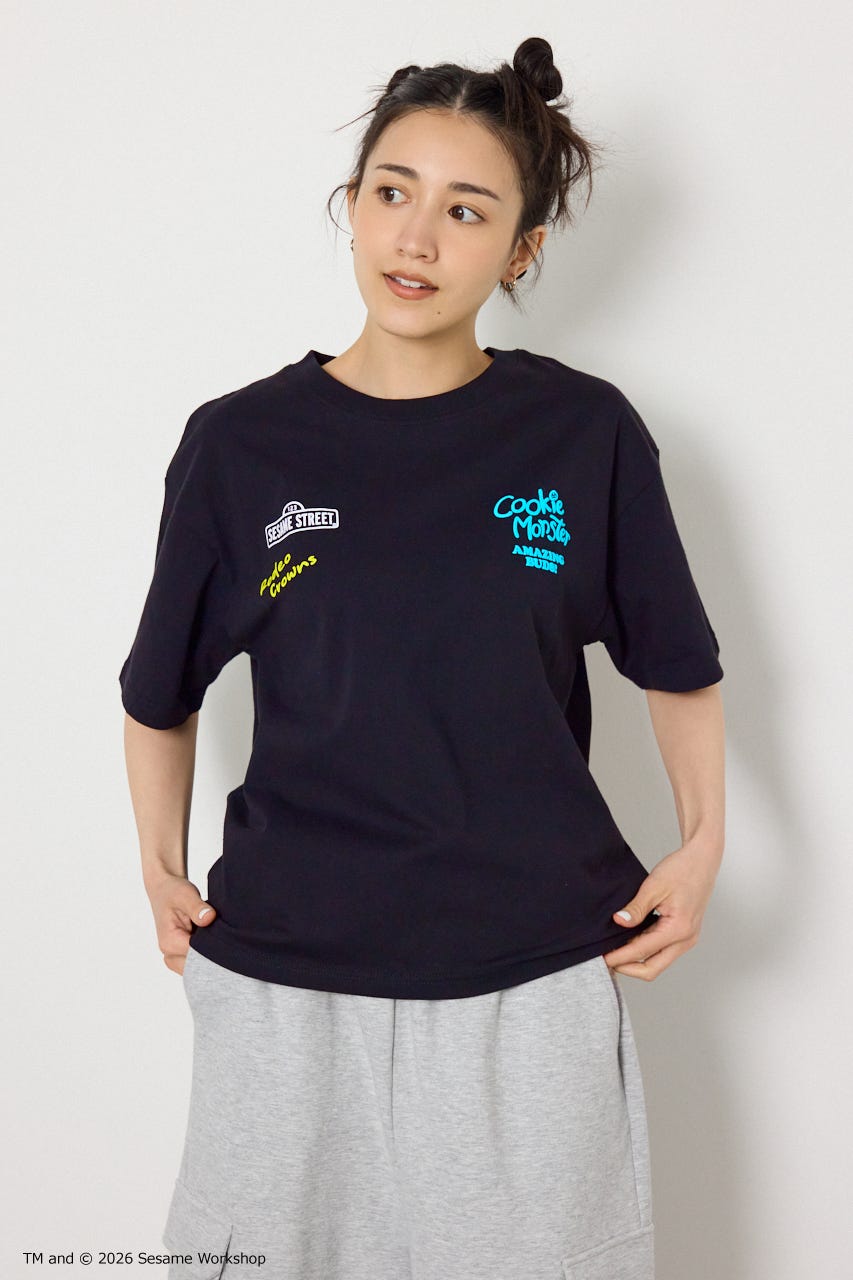 【UNISEX】(SESAME STREET) アソートキャラTシャツ BLK M