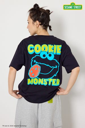 【UNISEX】(SESAME STREET) アソートキャラTシャツ