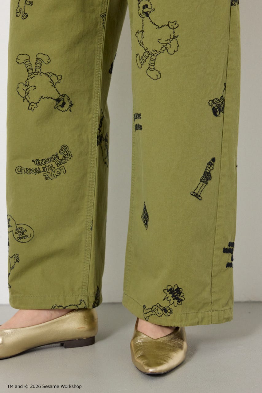 【UNISEX】(SESAME STREET) 刺繍パターンパンツ 柄KHA M