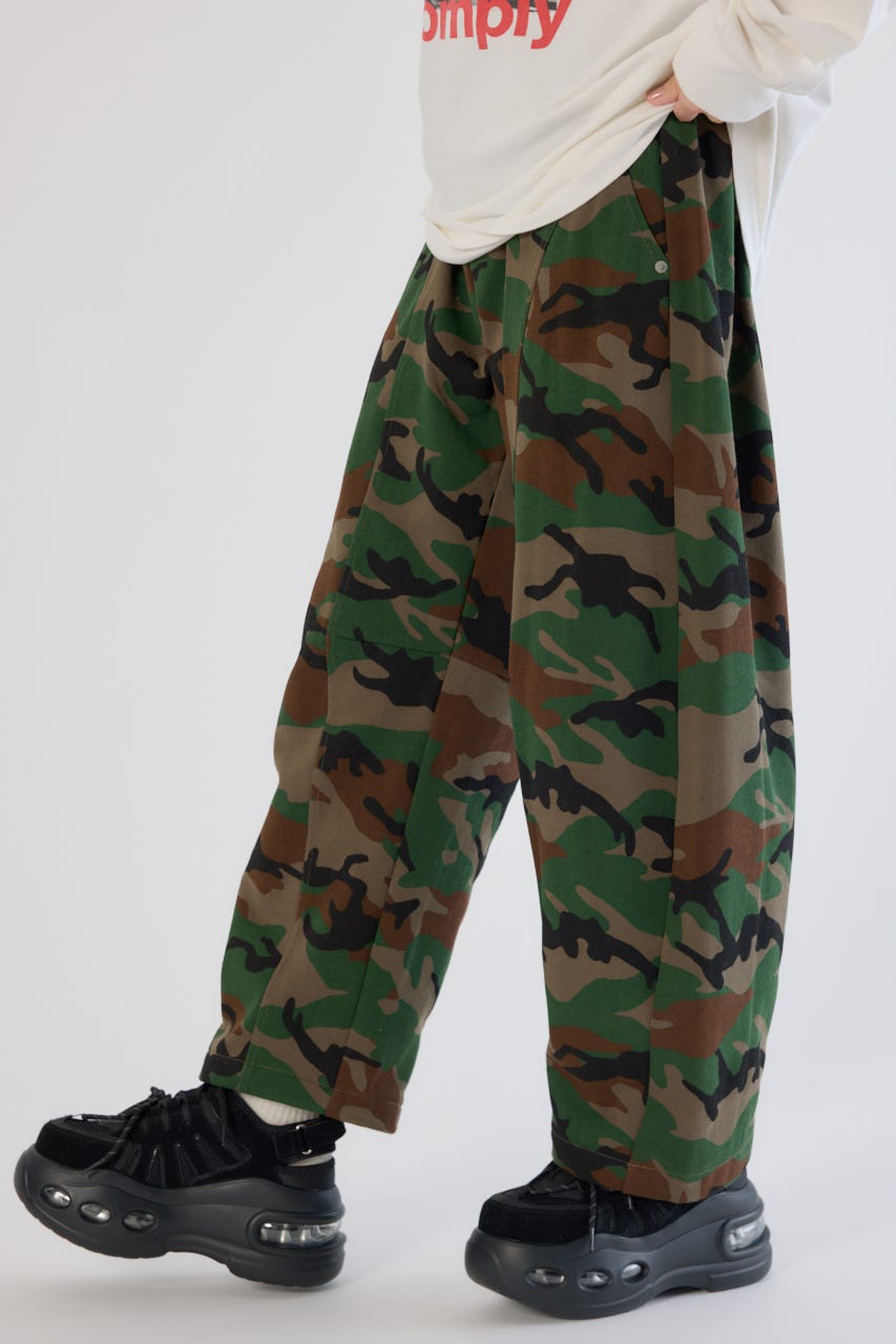 【UNISEX】SHARE PATTERNバレルスウェットパンツ 柄BRN L