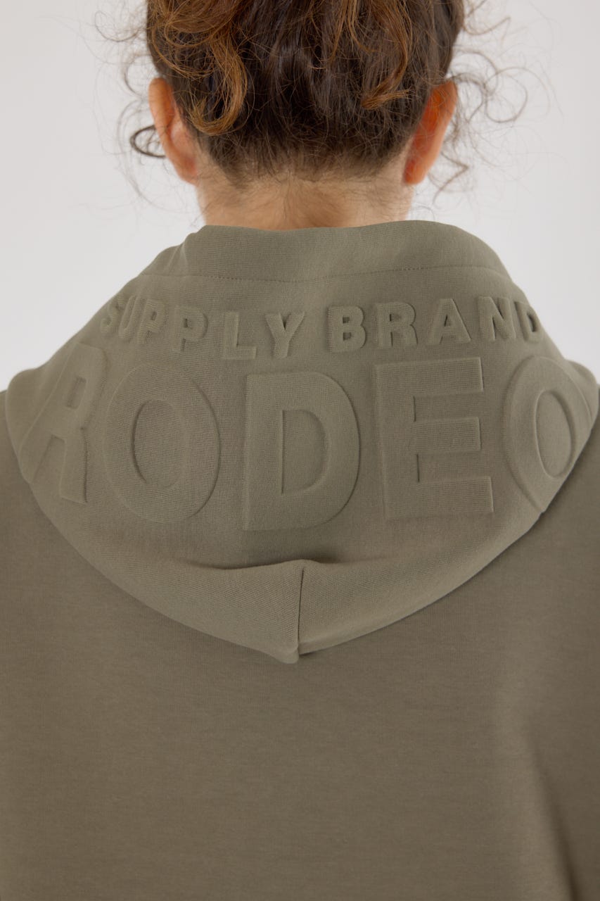 エンボスBIG ZIPパーカー KHA FREE